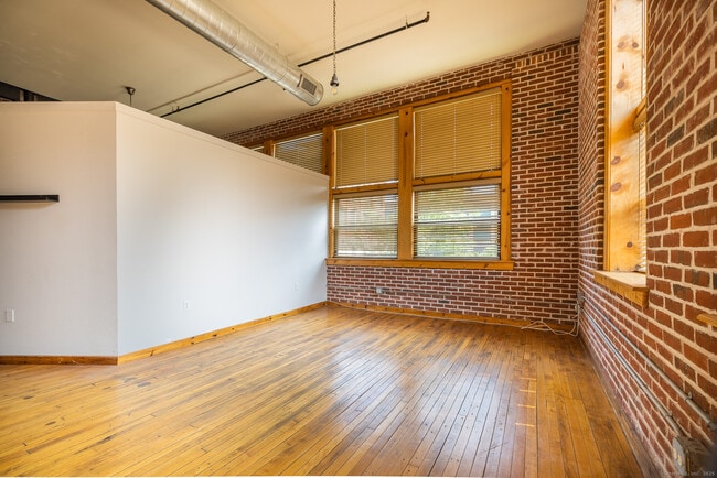 Photo - 325 Myrtle Ave Unit APT 1101