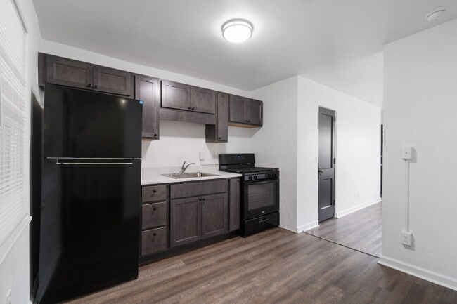 Apply Now ~ Scenic Hills Homes 2 Bedroom t... - Apply Now ~ Scenic Hills Homes 2 Bedroom t...