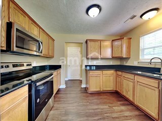 Building Photo - 6013 Mountview Dr Rental