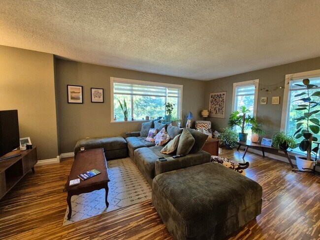 Photo - 3279 Zapata Pl