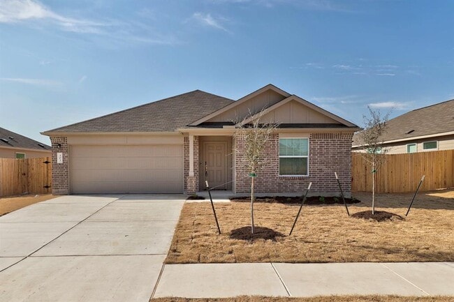 Building Photo - 303 Chickasaw Ln