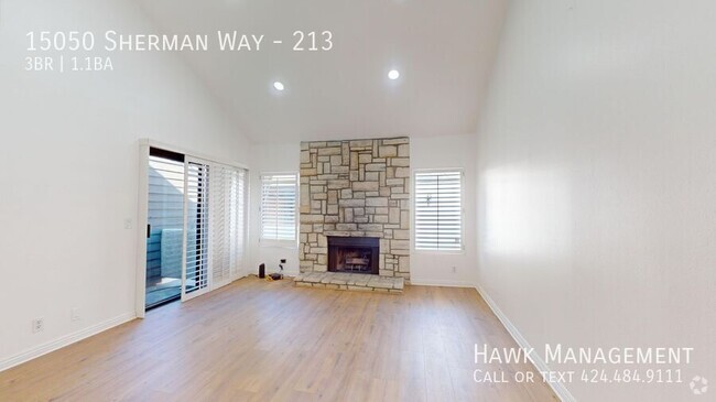 Building Photo - Spacious 3-Bedroom Condo in Gated Parkwood...