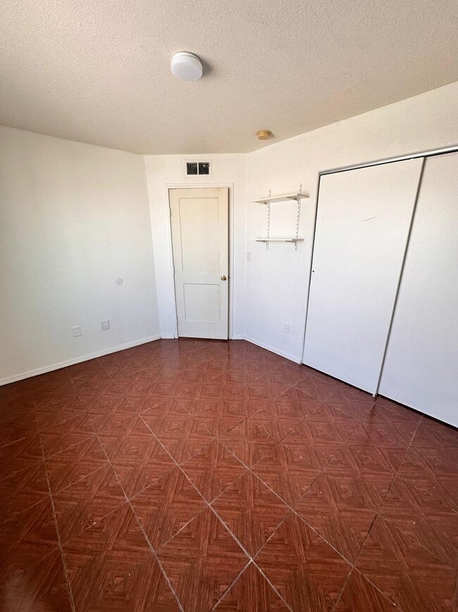 Photo - 12842 Galsworthy Way Unit 2