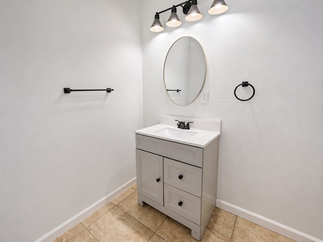 Photo - McDonough Duplex Unit A
