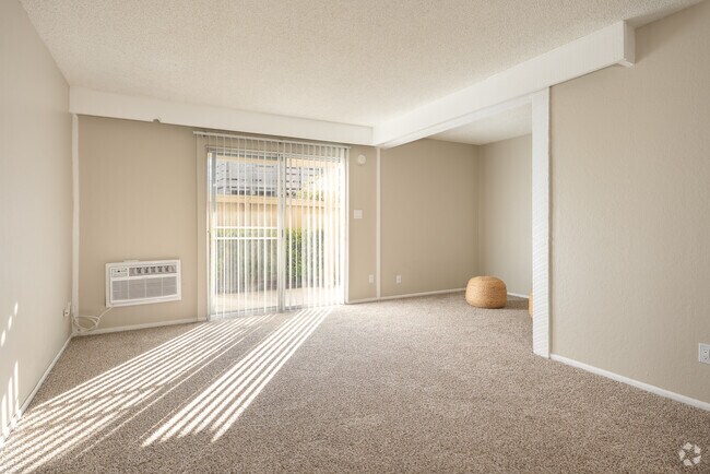 Studio - 520SF - Living Space
