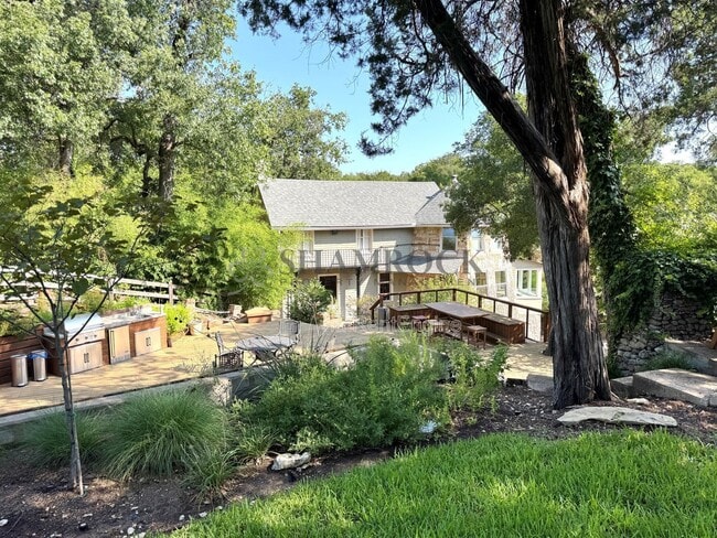 Photo - 2400 Lindsey Hollow Rd House