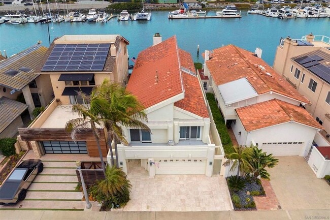 Photo - Large Custom Home on the Bay with Boat Dock