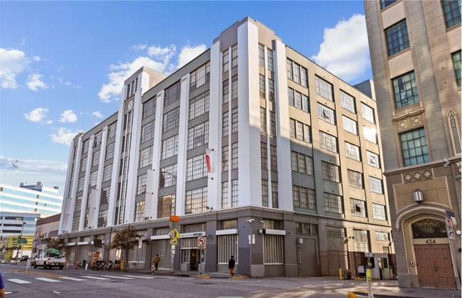 Building Photo - 420 S San Pedro St Unit 306