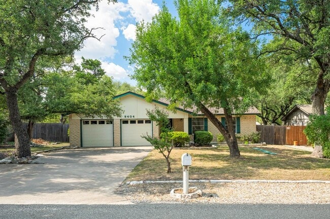 Building Photo - 9404 Shady Oaks Dr Rental