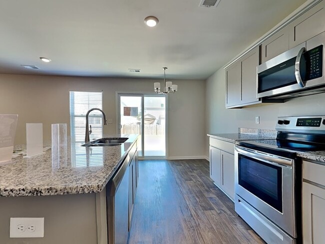 Photo - 1643 Commendable Ct