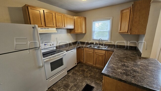 Photo - 1398 12th St