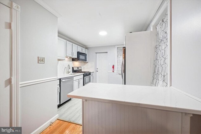 Photo - 1319 N Robinson St