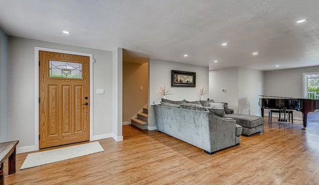 Photo - Mid-Century Modern Home in Auburn