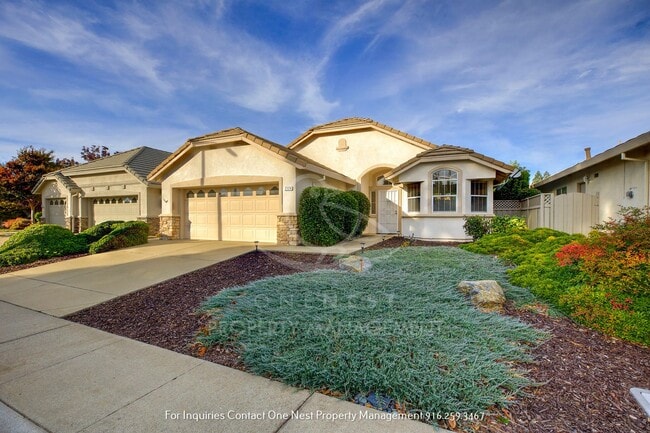 Photo - Welcome to Your Dream 55+ Oasis in Sun City Roseville!