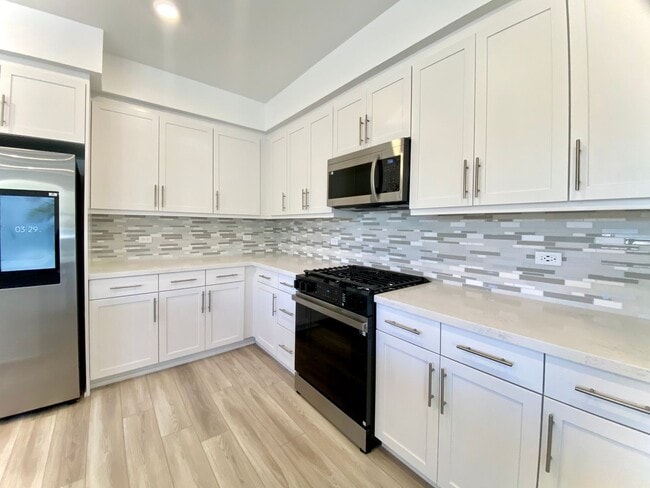 Photo - Gorgeous Townhome in Fremont's Niles Neigh...