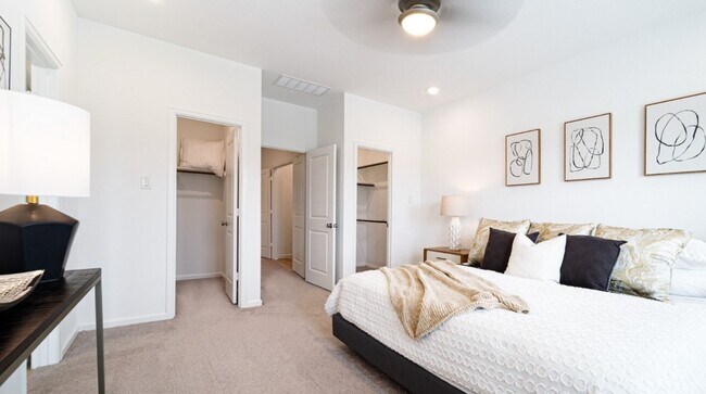 Photo - 9842 Kilkenny St