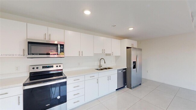 Photo - 14546 SW 260th St Unit 14546