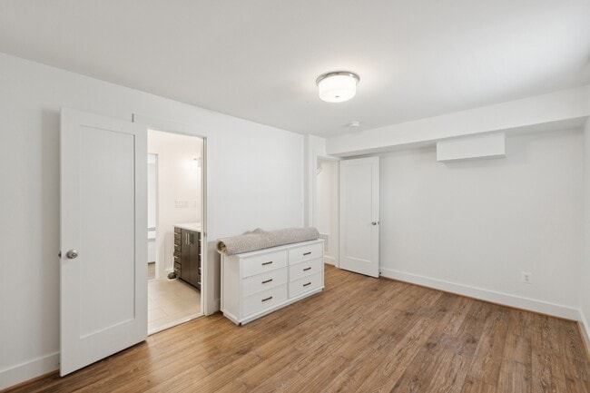 Photo - 4707 Norwich Rd