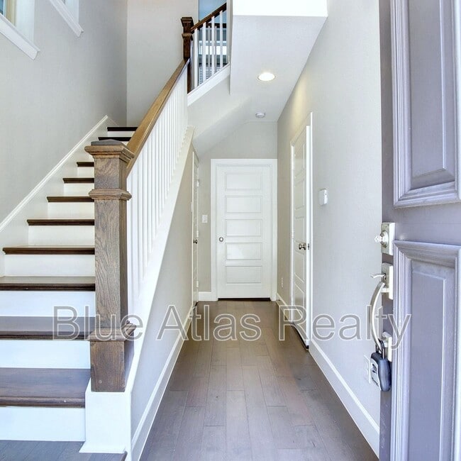 Photo - 5948 Morning Star Pl