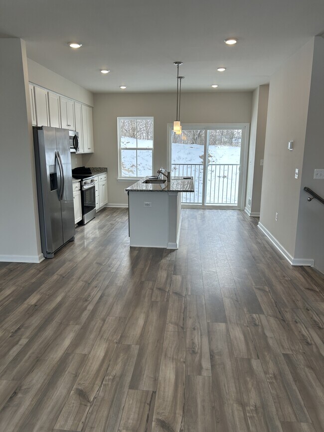 113 Kinkade Ct
