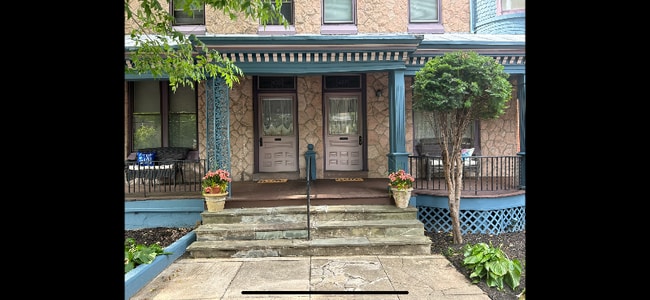 Building Photo - 435 Oley St Rental