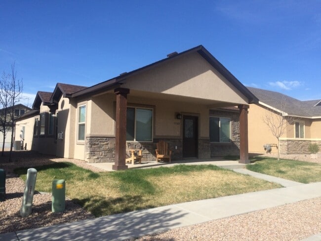 Photo - 1143 Legacy Way