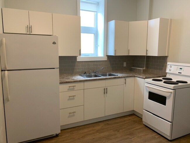 Photo - 534-534 Wardlaw Ave Unit 8B