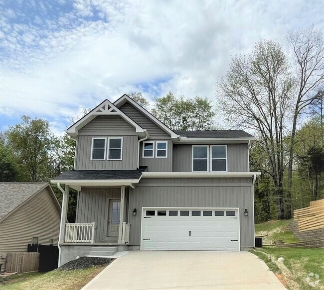 Building Photo - New Construction in an established neighbo... Rental