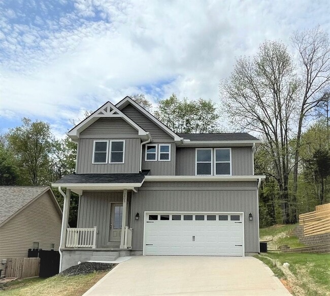 Building Photo - New Construction in an established neighbo... Rental
