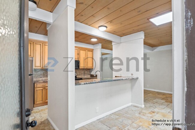 Photo - 39090 Presidio Way