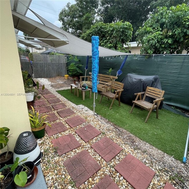 Photo - 2526 McKinley St Unit 1