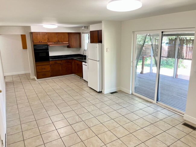 Photo - Beautiful 5 Bedroom, 3 Bathroom Family Home in Cottonwood Heights