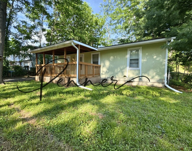 Building Photo - 5006 N Crystal Ave Rental