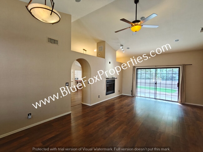 Photo - 1560 E Sonoran Desert Dr