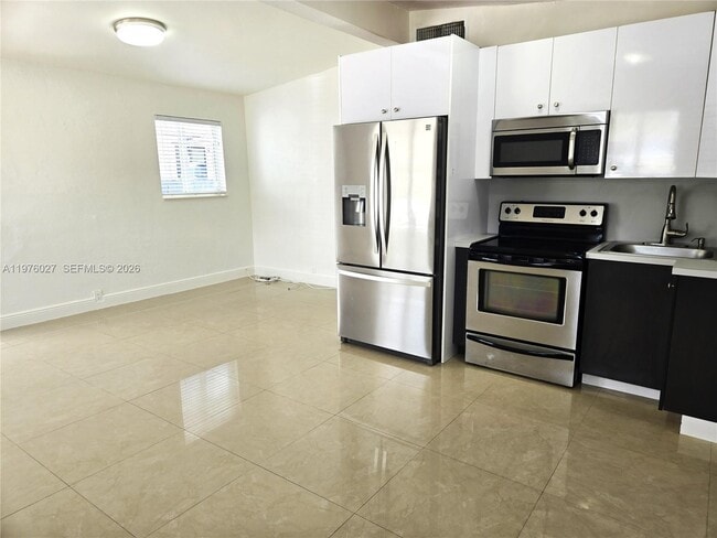 Photo - 6744 SW 21st St