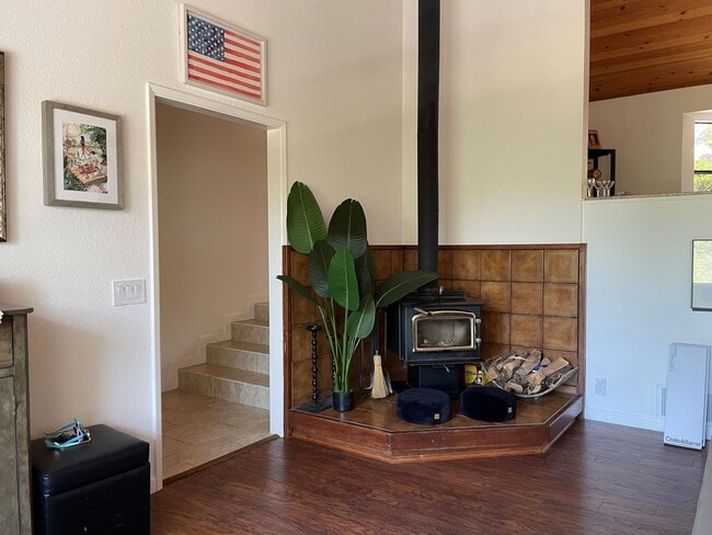 Photo - 3 bedroom, 2 bath remodeled home in Lake Wildwood, Penn Valley, CA 95946