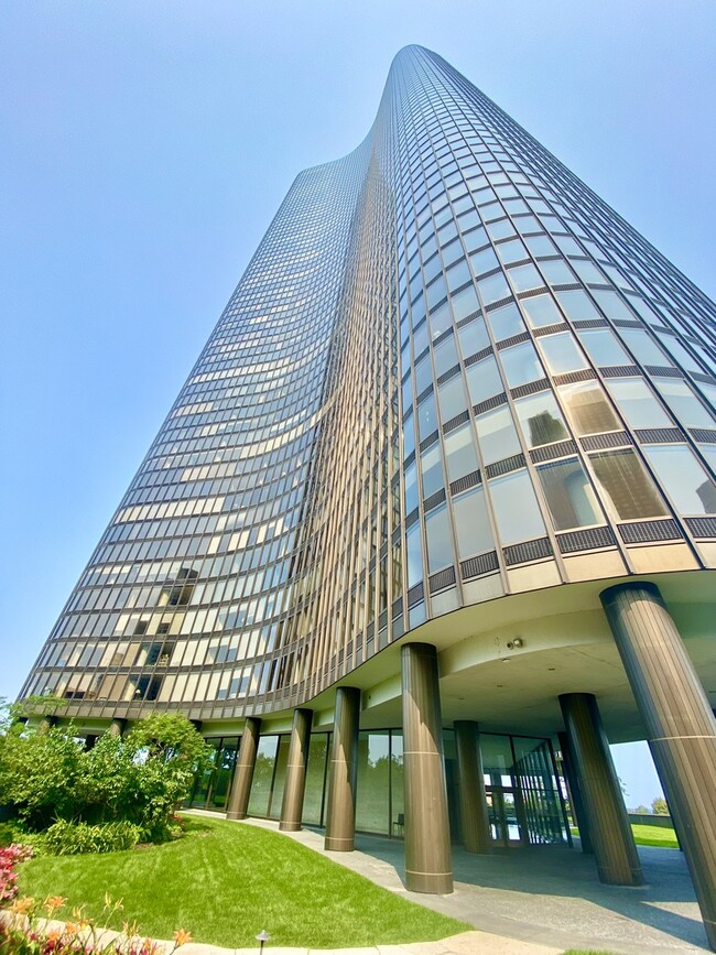 Building Photo - 505 N Lake Shore Dr Unit 3312
