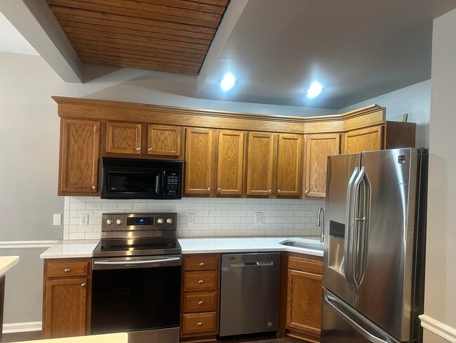 Photo - 2468 Checkerberry Dr