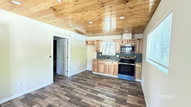 Photo - 1 bedroom home in center of town