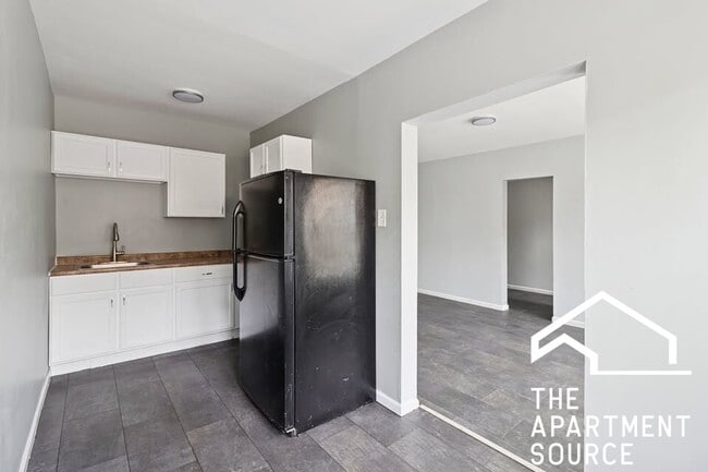 Photo - 6228 S Western Ave Unit 306