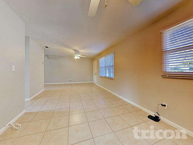 Photo - 6595 64th Way N