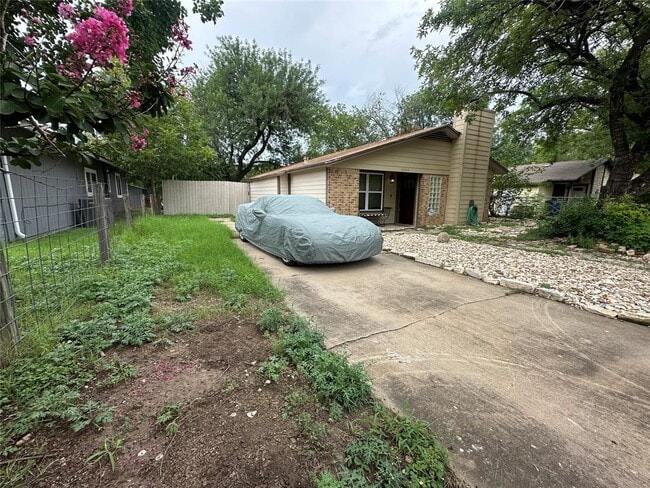Photo - 6004 Palm Cir