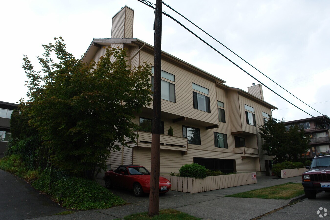 Photo - Green Lake Townhouses