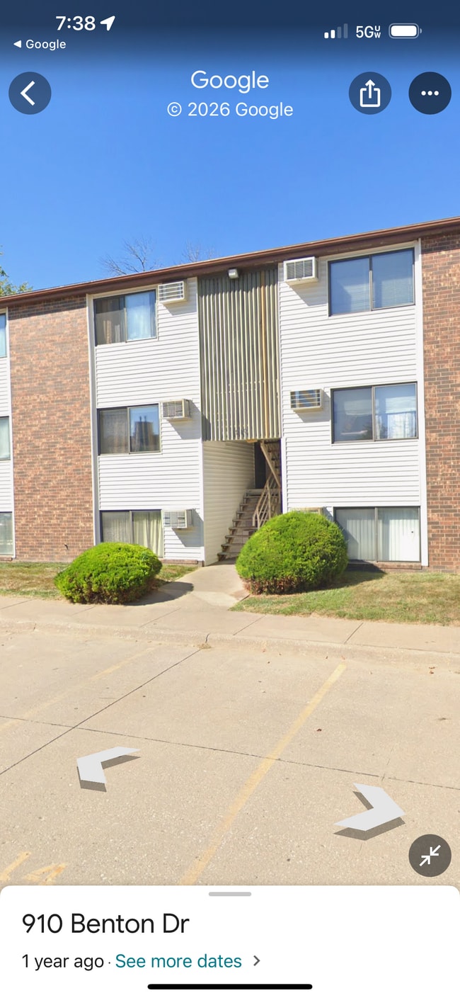 Building Photo - 912 Benton Dr Unit 912 Benton dr