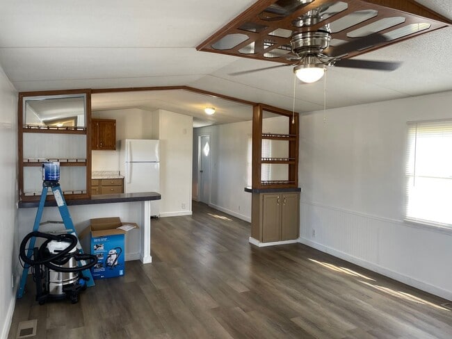 Photo - 3 BED, 2 BATH MOBILE HOME