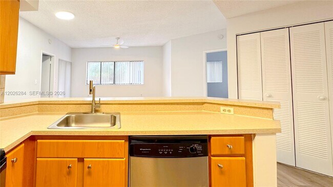 Photo - 2445 SW 18th Terrace Unit 107