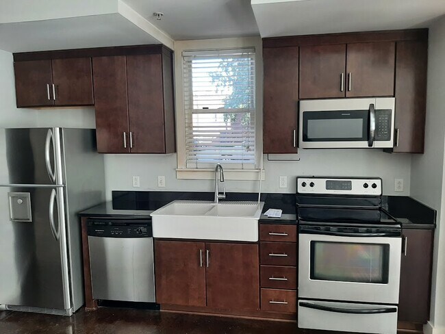 Photo - 510 Madison St