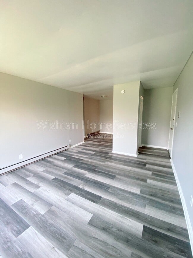 Photo - 219 Charleston Blvd Unit 5