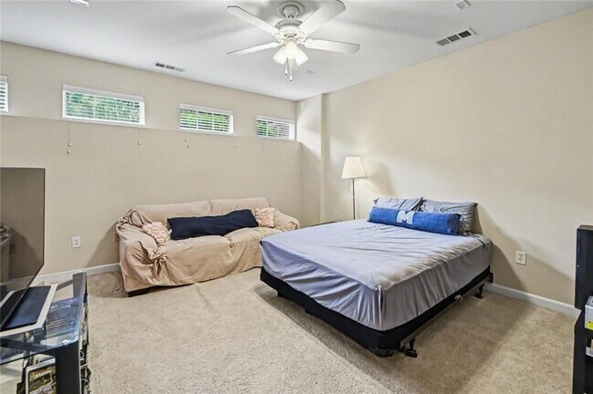 Photo - 3607 Ashford Creek Dr NE