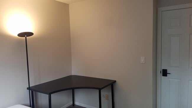 Photo - 4983 Wood Brook Ct Unit 2